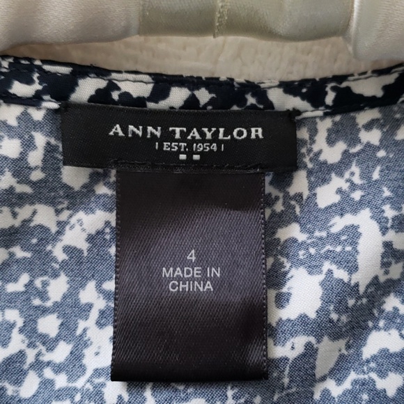 Ann Taylor Sleeveless Top - Picture 6 of 7